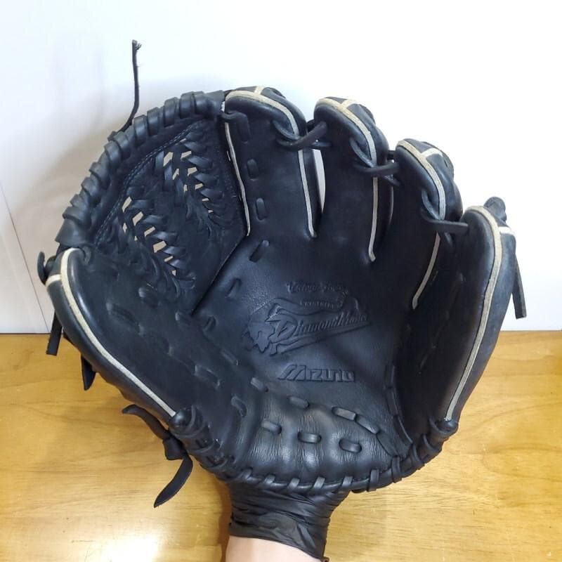 ミズノ 井端弘和モデル ダイアモンドマスター 限定品 美品 内野用 軟式グローブ