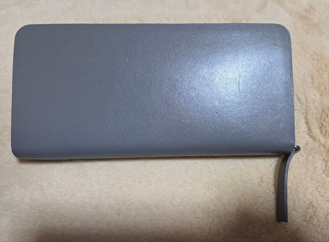 ほぼ新品タグ有　マーガレットハウエルアイデア 長財布 ベンジャミン グレー