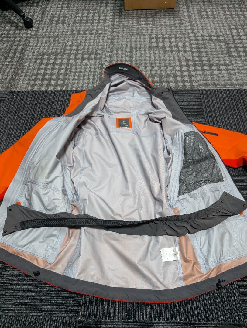 Haglofs ヴァッシ ゴアテックス ジャケット オレンジSサイズ