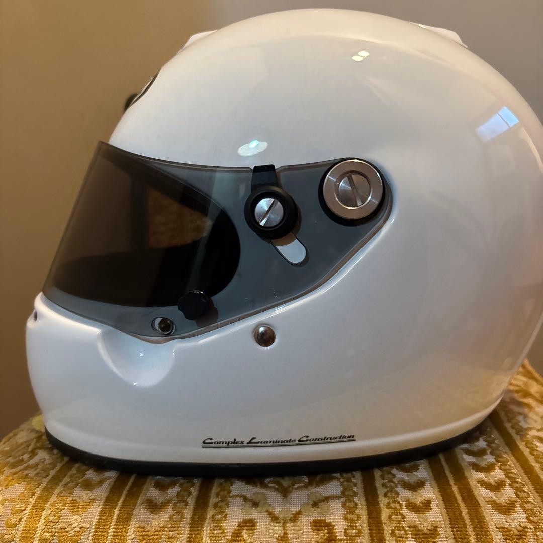 Arai フルフェイスGP5S ホワイト シールド１枚おまけ サイズ59-60