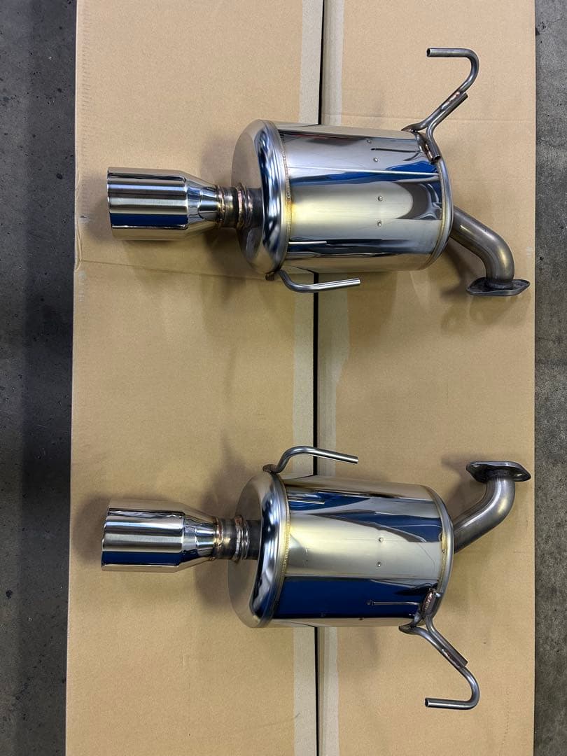 レヴォーグ　VM STI マフラー