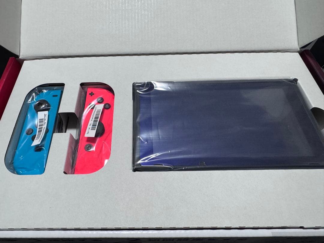 Nintendo SWITCH 本体 Joy-Conセット