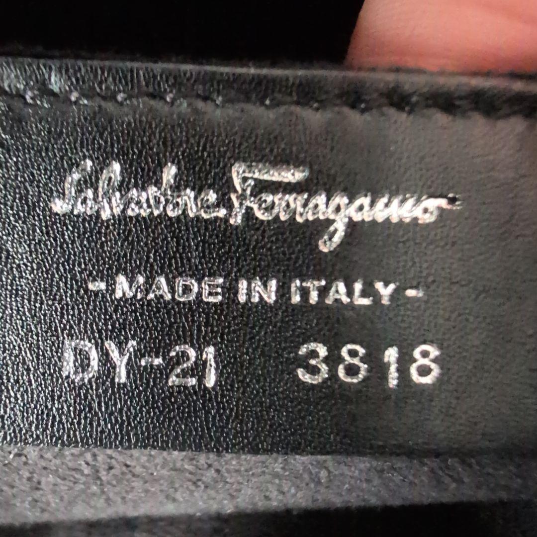 希少✨フェラガモ チェーンショルダーバッグ ガンチーニ スエード 黒
