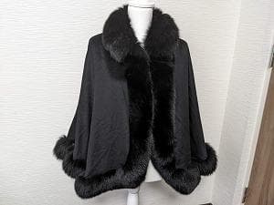 206　sagaフォックス　カシミヤ100％　ポンチョコート　マント　ストール