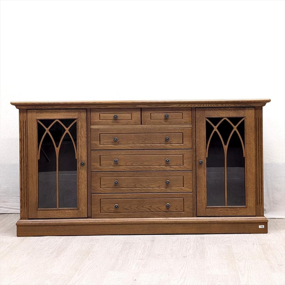 美品　旭川家具　近藤工芸　サイドボード　リビングボード　飾り棚　キャビネット