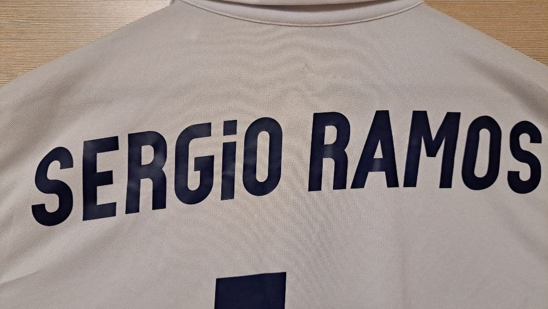 【稀少】アディダス レアルマドリード 2016/17 セルヒオラモスHユニ #4