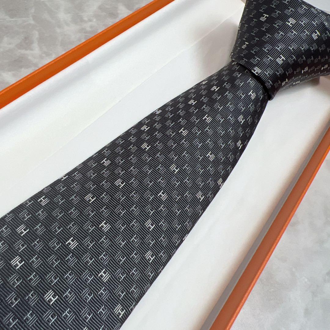 HERMES エルメス ネクタイ H柄 ファソネ ジャガード 肉厚 細身