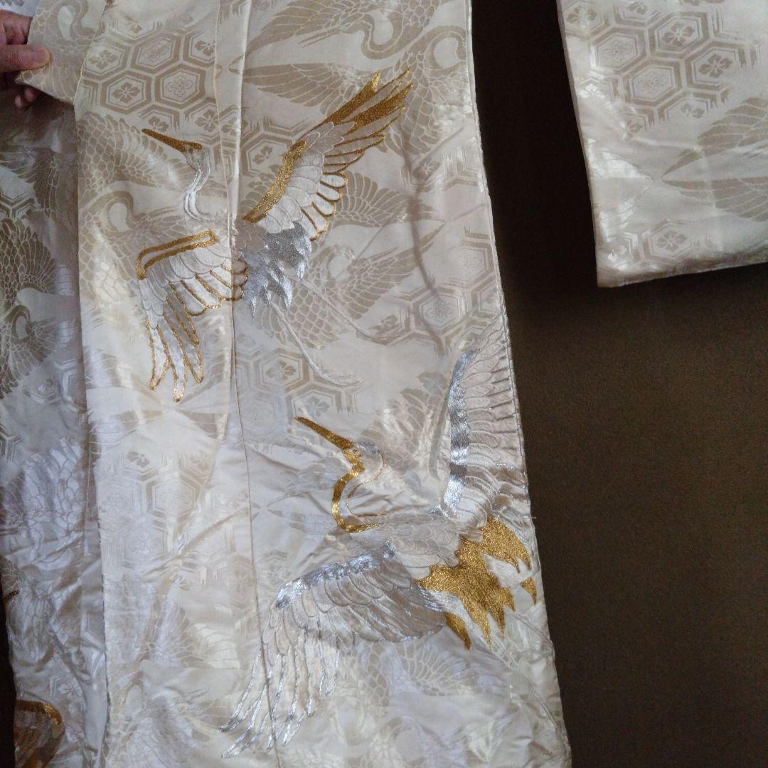 白地に総鶴柄の打ち掛け、着物打掛含む