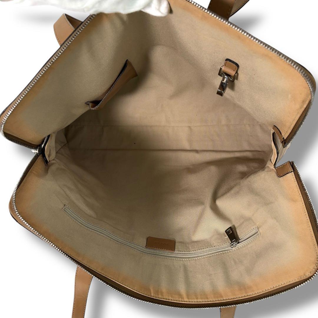 【美品】BALLY バリー　トートバック　レザー　金具　ロゴ　A4収納　肩掛け