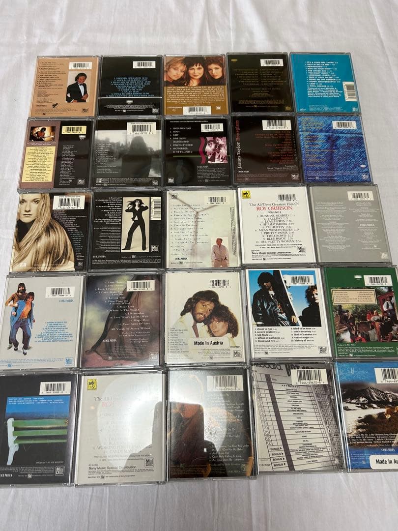 b*4様 ピンクフロイド、マライア、25枚の洋楽MDカセット纏めて