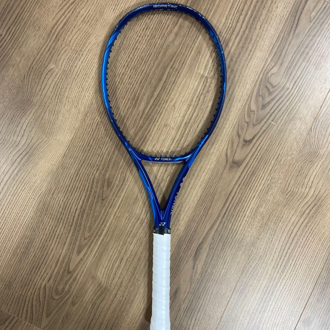 ヨネックス　EZONE100ツアー　他3本セット