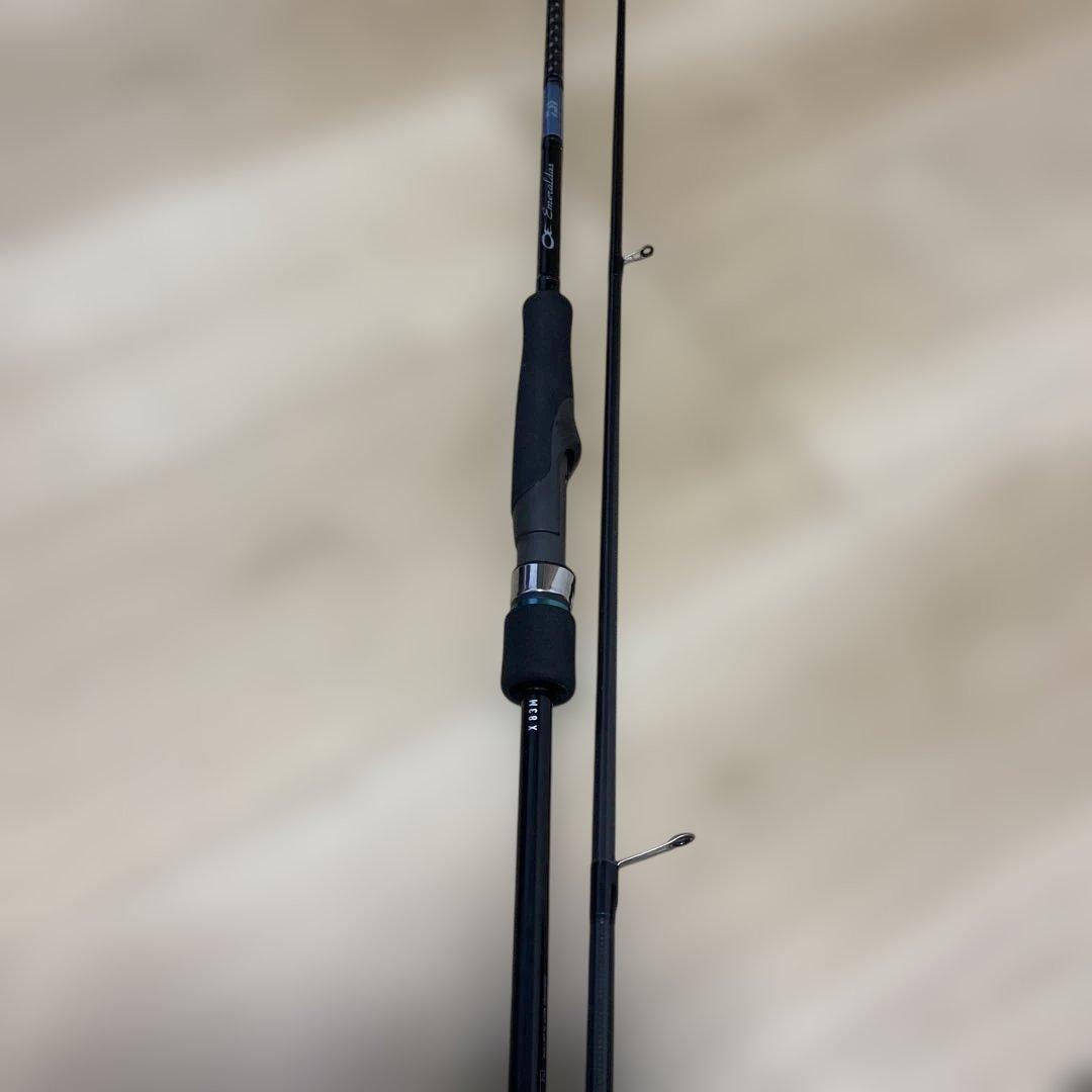 エメラルダスX 83M