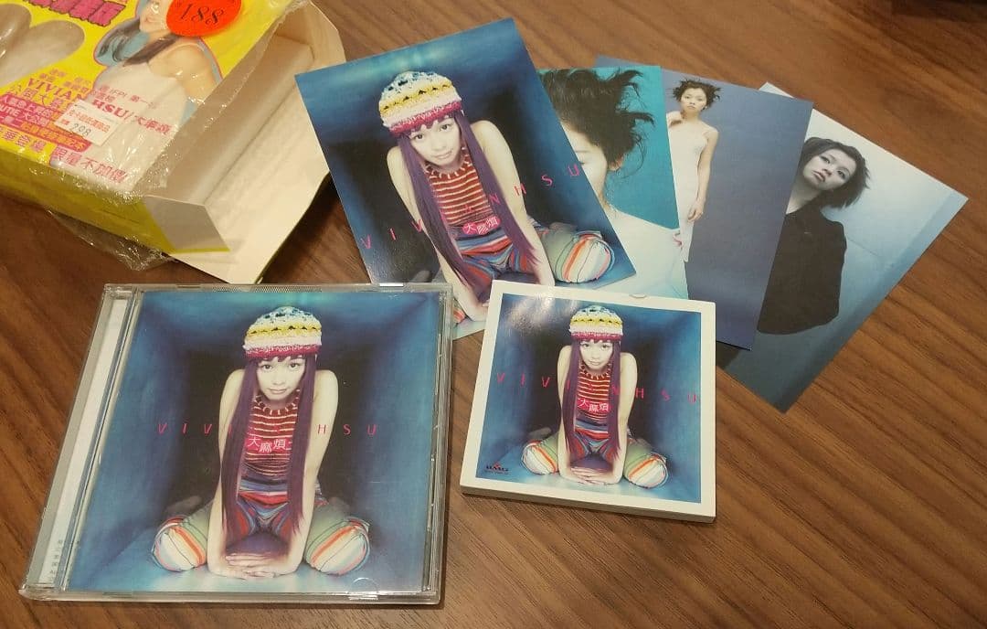 【値下可】現地物　ビビアン・スー　VIVIAN HSU 超人氣精裝版 CD激レア
