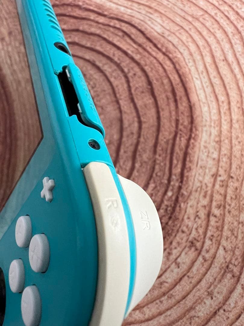 Nintendo Switch Lite ターコイズ　本体　箱無し①