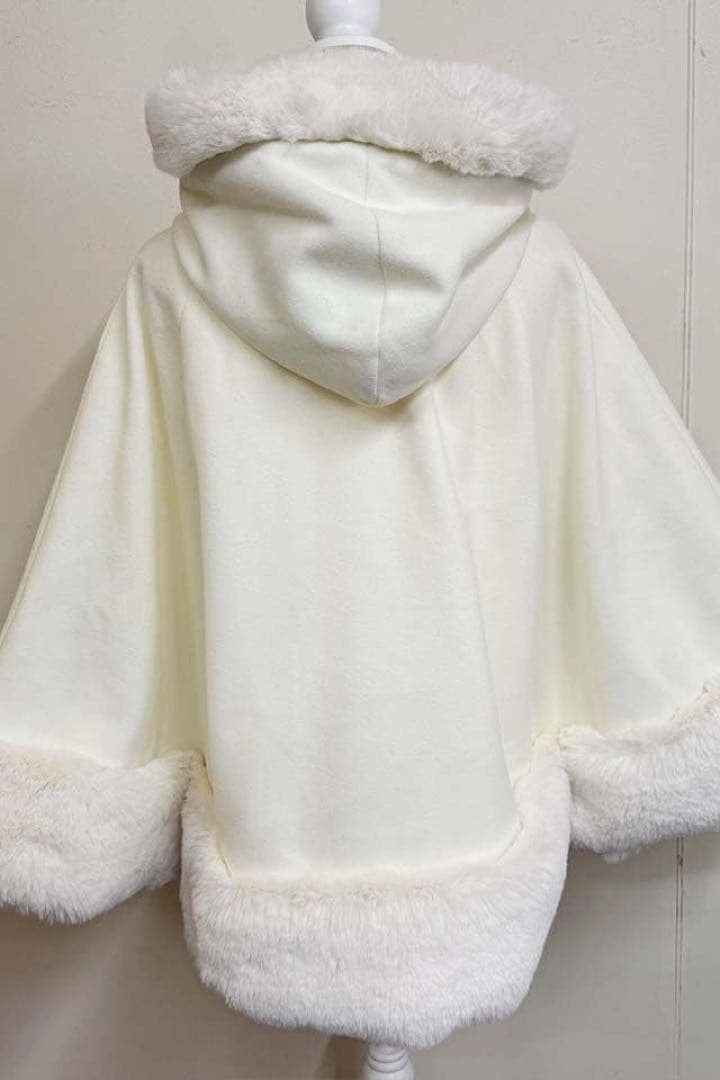 PrincessMelodyリボン付きボリュームファーフードケープコートホワイト