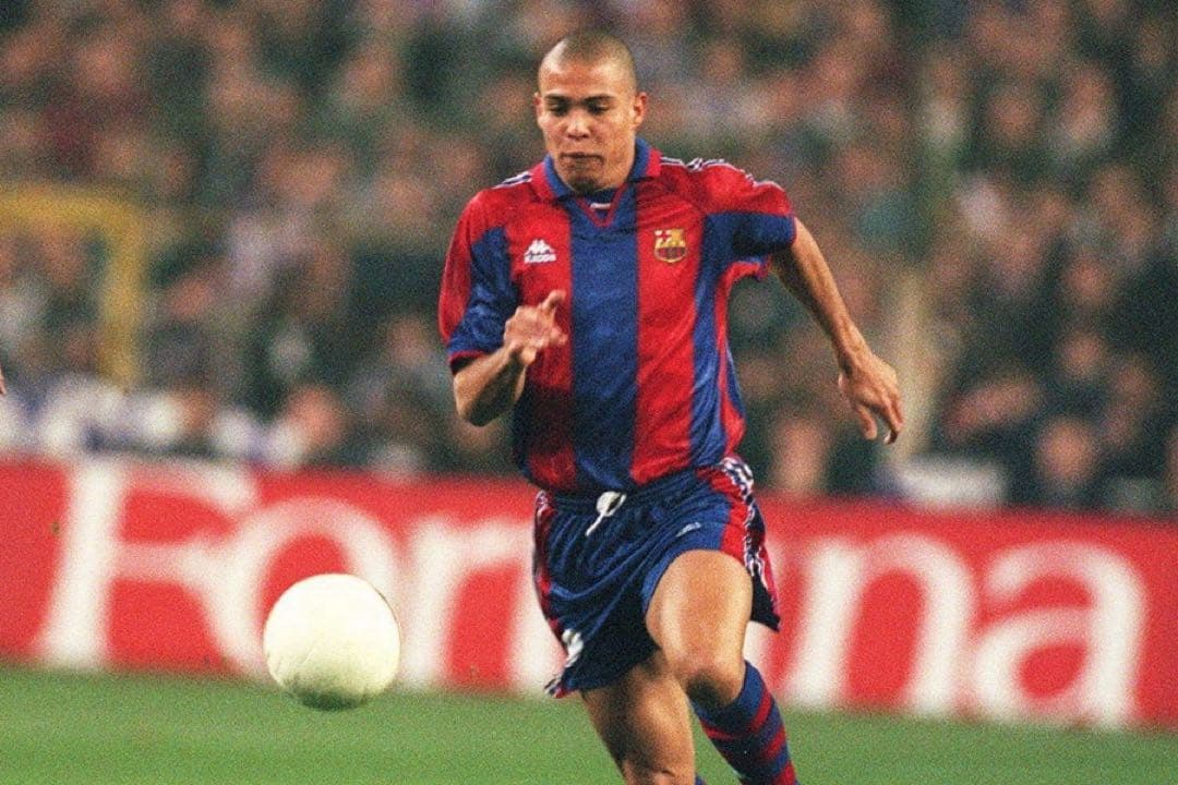 人*年様 バルセロナ　95-97 ユニフォーム　ロナウド