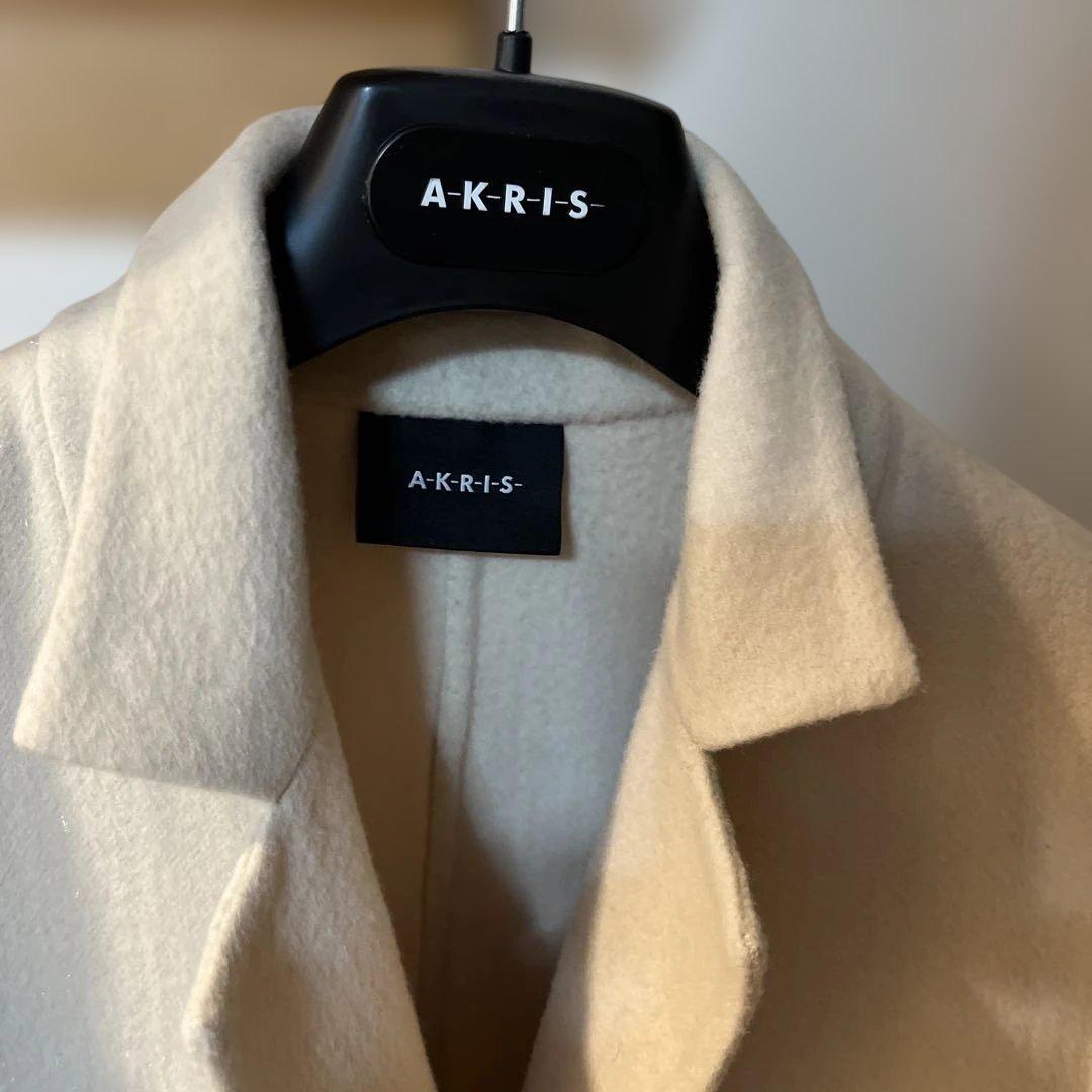 期間SALE ！AKRIS チェスターコート クリーム色