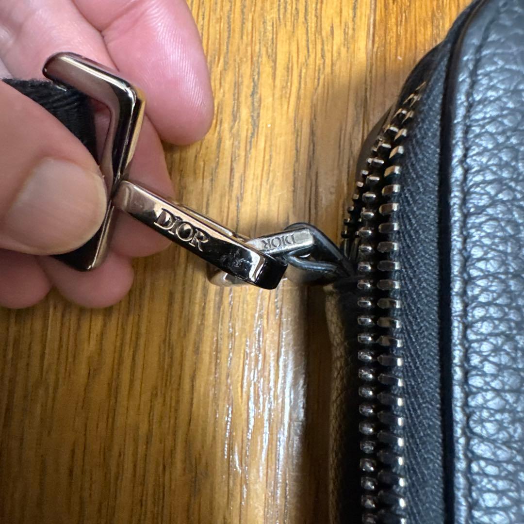 @Tomo　DIORジップ付きショルダーバッグ　モンクレ　ニットダウン