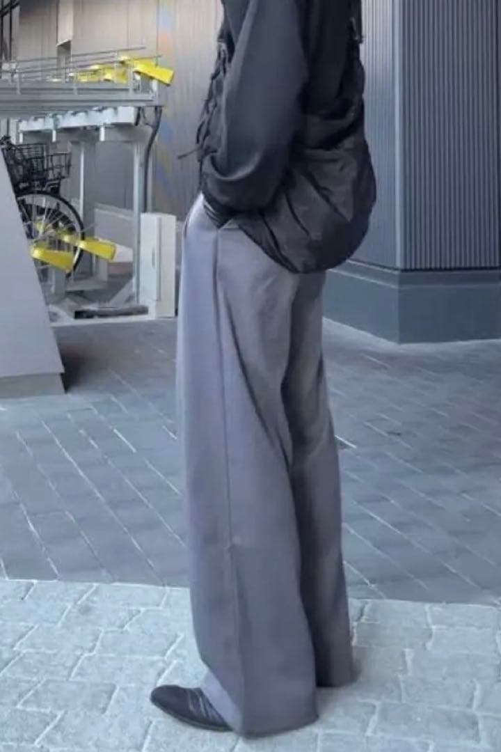 ousph ツータックスラックス　グレー