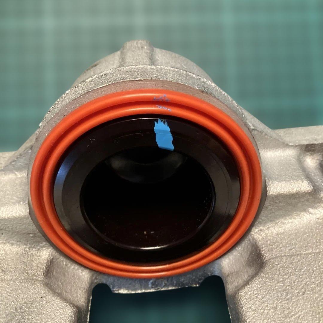 Jeep Wrangler JK フロント左ブレーキキャリパー新品