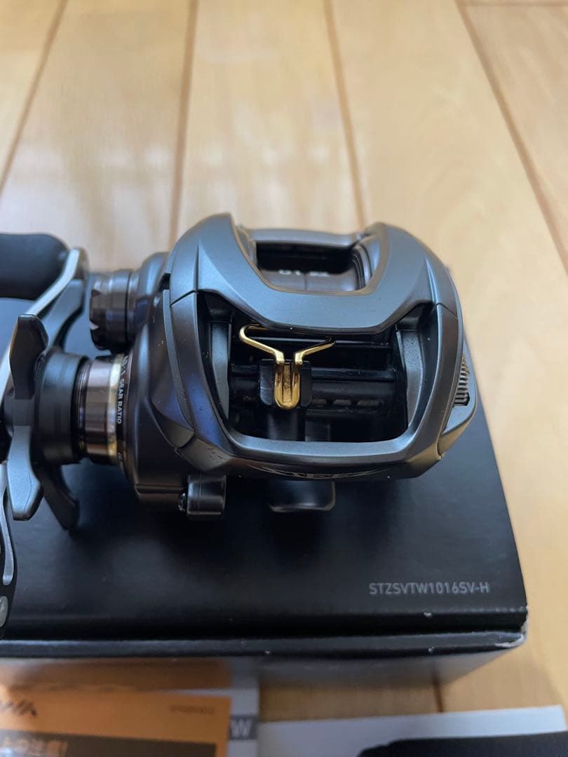 ノア一郎　Daiwa STEEZ SV TW 1016SV-H 右ハンドル