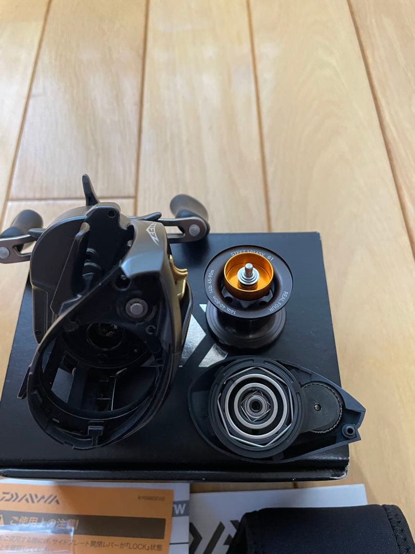 ノア一郎　Daiwa STEEZ SV TW 1016SV-H 右ハンドル