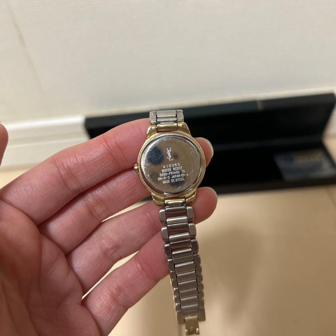 Yves Saint Laurent ゴールド 腕時計