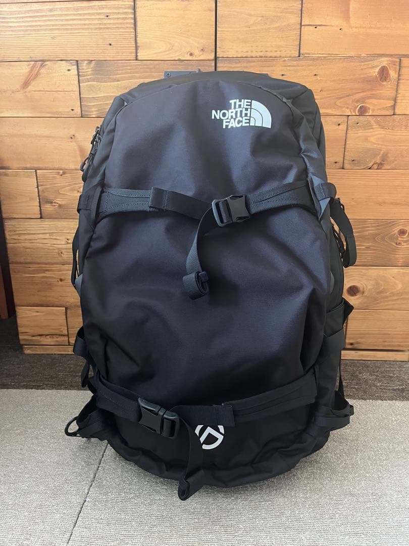 THE NORTH FACE Chugach 35 M（チュガッチ）