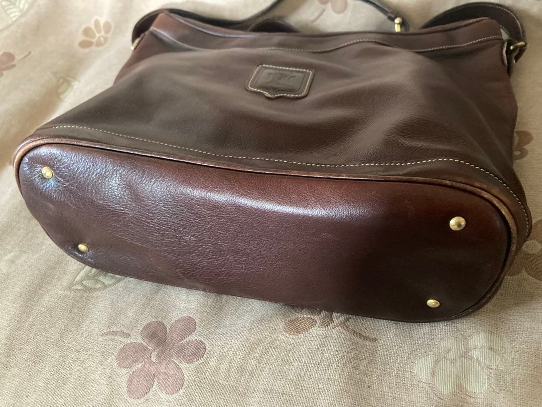 セリーヌ ダークブラウン レザー ショルダーバッグ