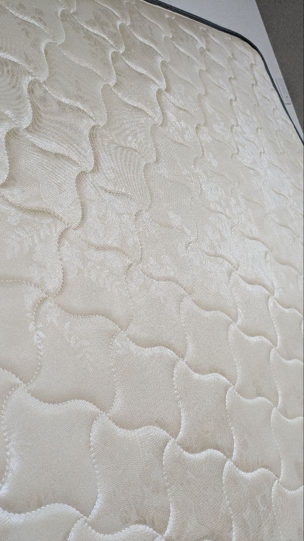 【引取のみ】キングサイズ マットレス (大阪)