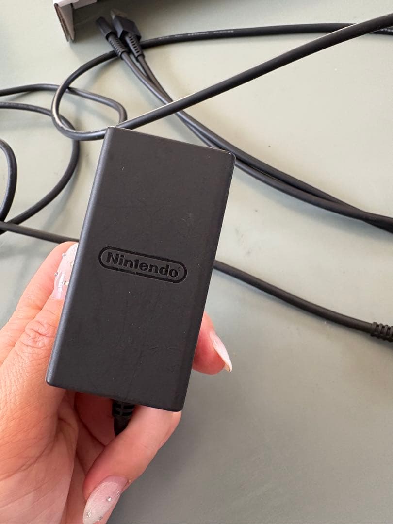 Nintendo Switch 本体 赤/青 付属品付き