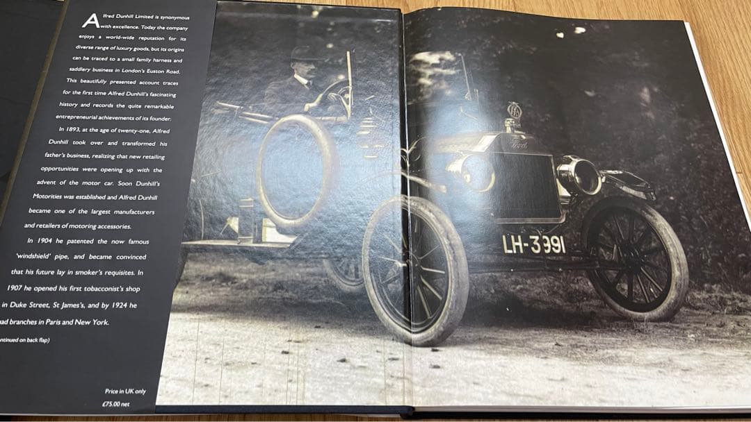 洋書 ALFRED DUNHILL ONE HUNDRED YEARS ANDMORE