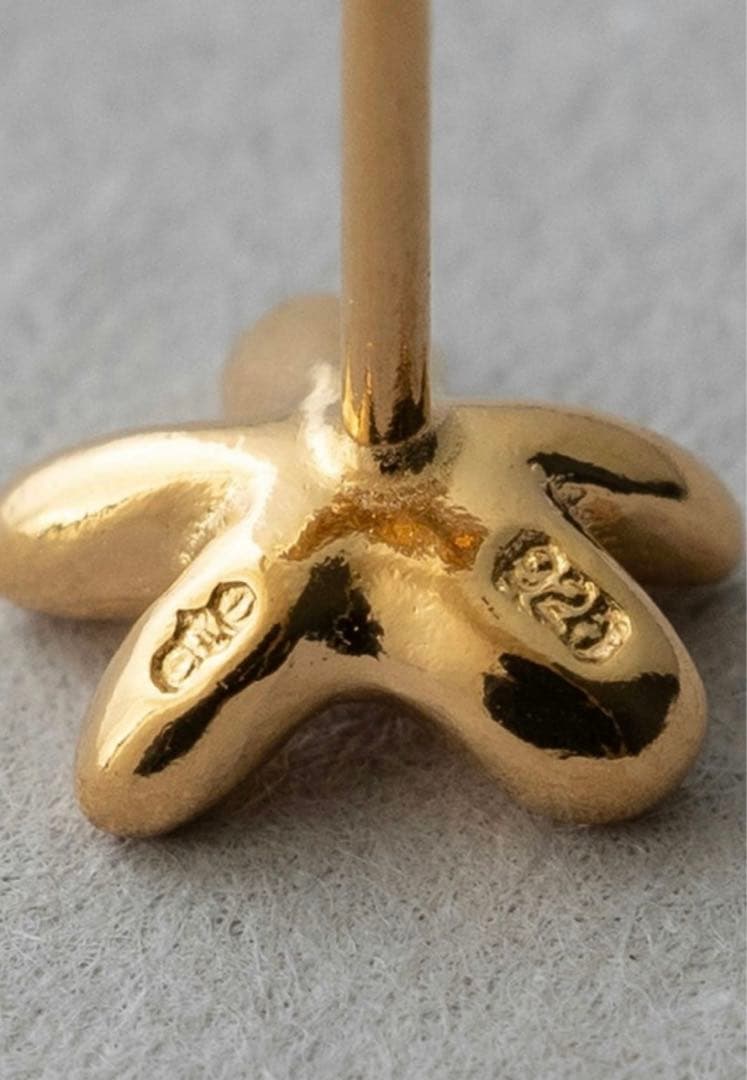 ete フラワーピアス　未使用