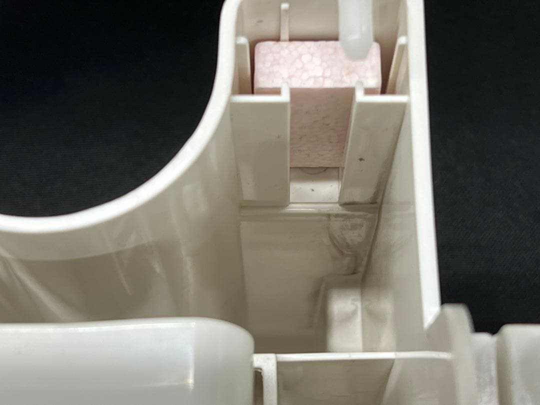 【used】SHARP シャープ　除湿機　CV-G71-W 2018年製