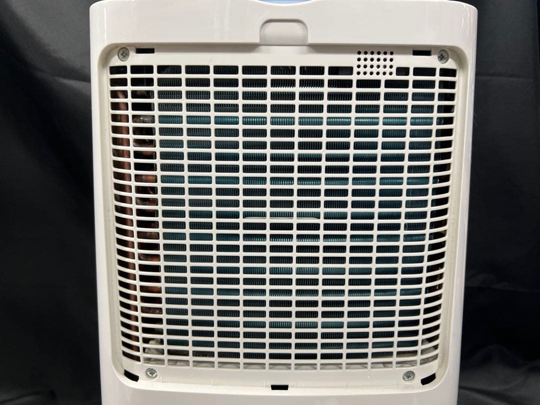 【used】SHARP シャープ　除湿機　CV-G71-W 2018年製