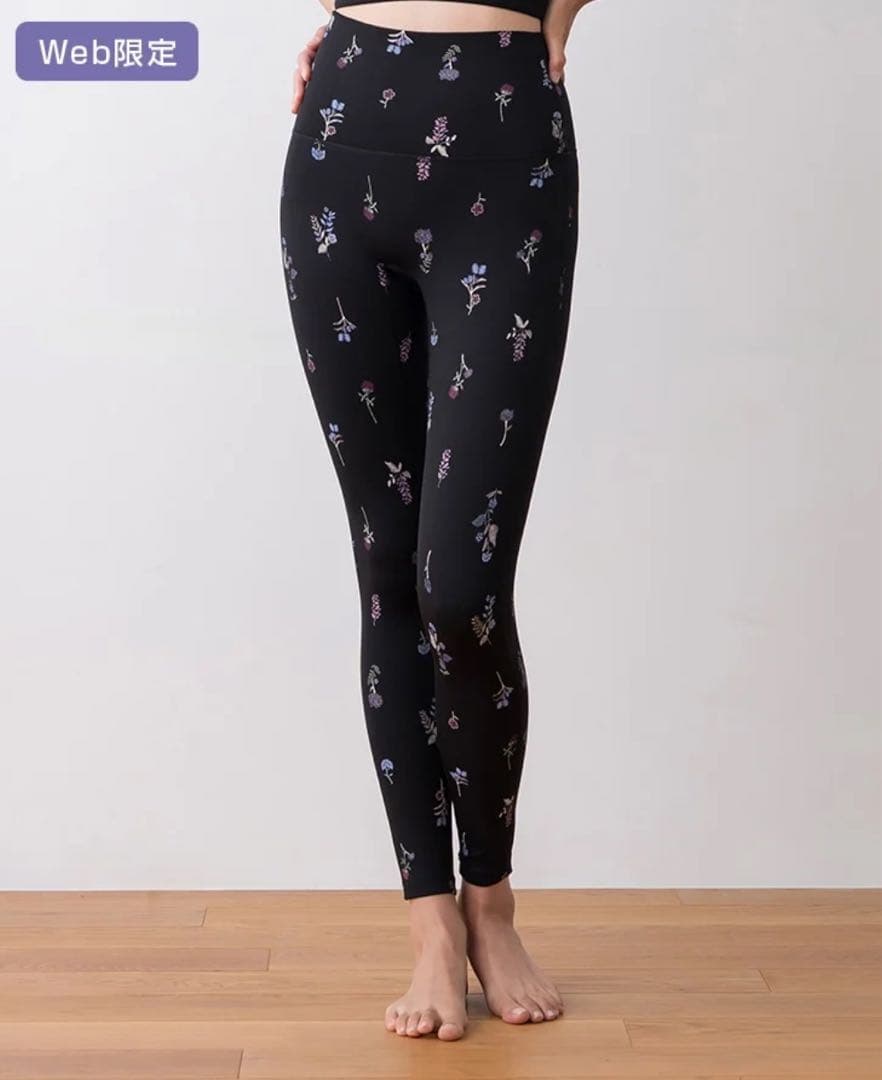 SUKALAフラワーブーケレギンス ブラック Sサイズ 新品 ヨガ LAVA