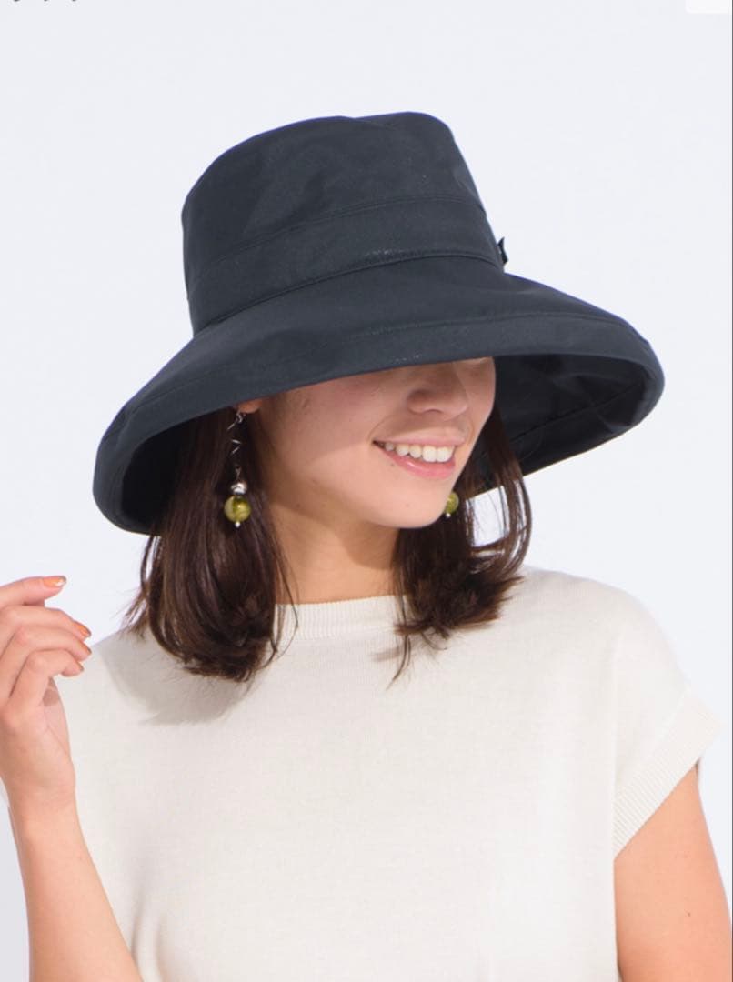 サンバリア100 トラベルハット　Mサイズ