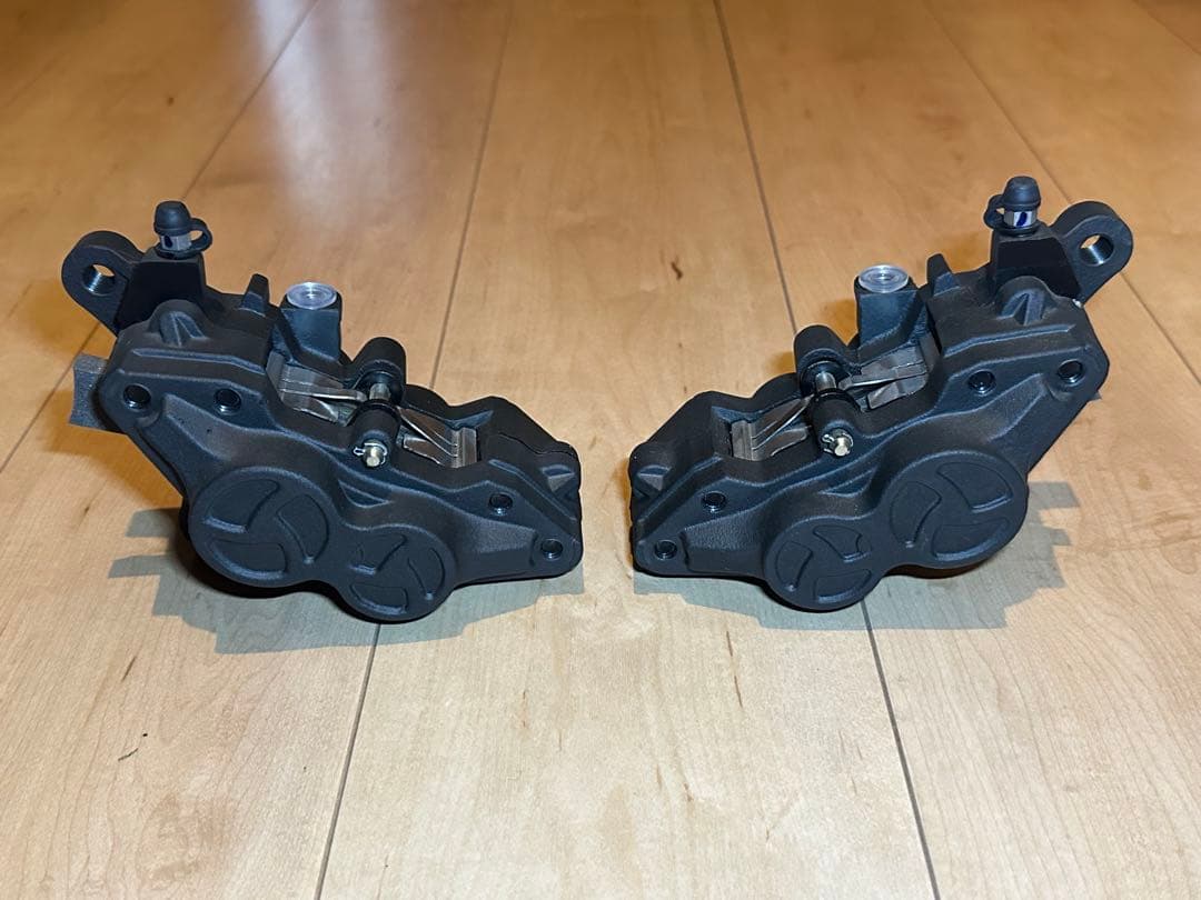 NISSIN 90mmピッチ ブレーキキャリパー 左右セット　新品未使用