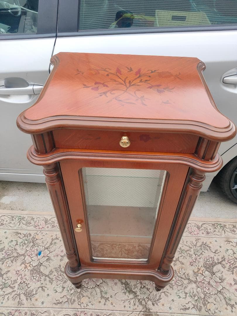 象嵌入り(イタリア製)コンソール☆ガラスショーケース☆コレクション収納(美品)