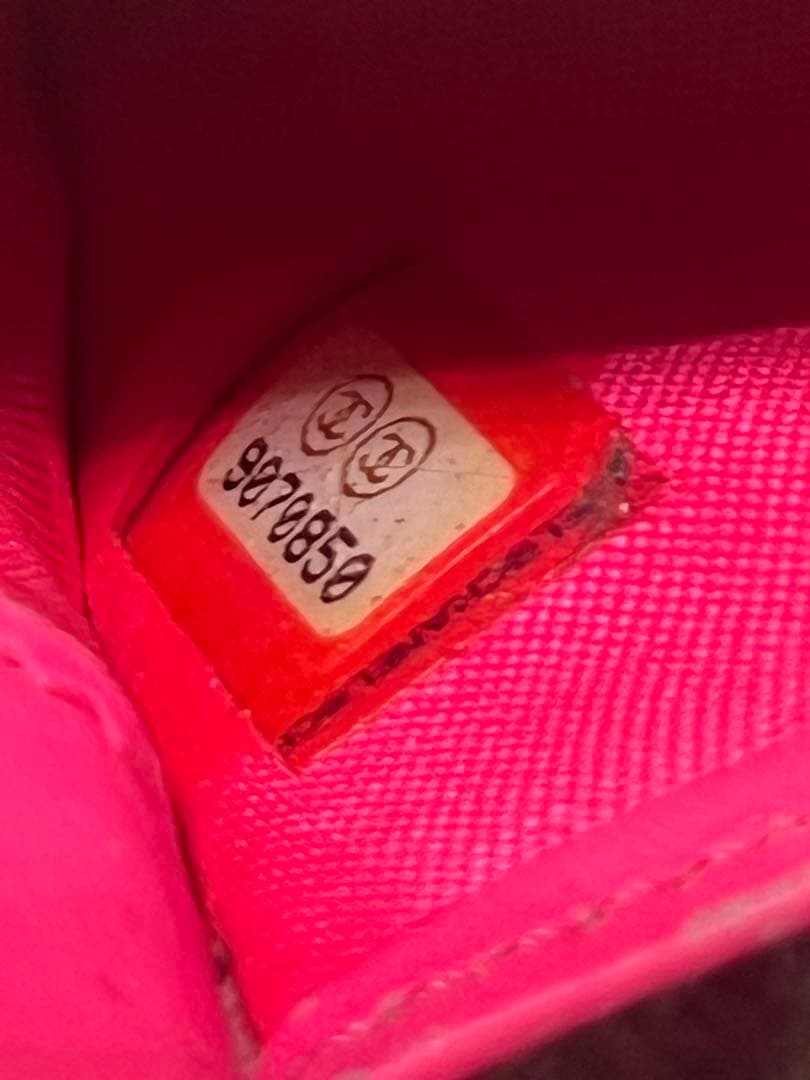 【HighBrandMaco】CHANEL二つ折り財布 ホワイト ブラック