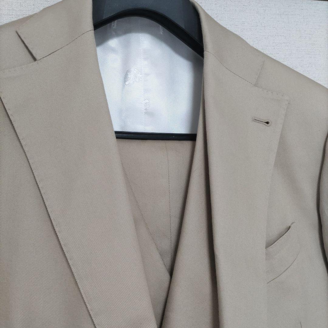 Gabriele Pasini　ガブリエレパジーニ　ベージュスリーピース