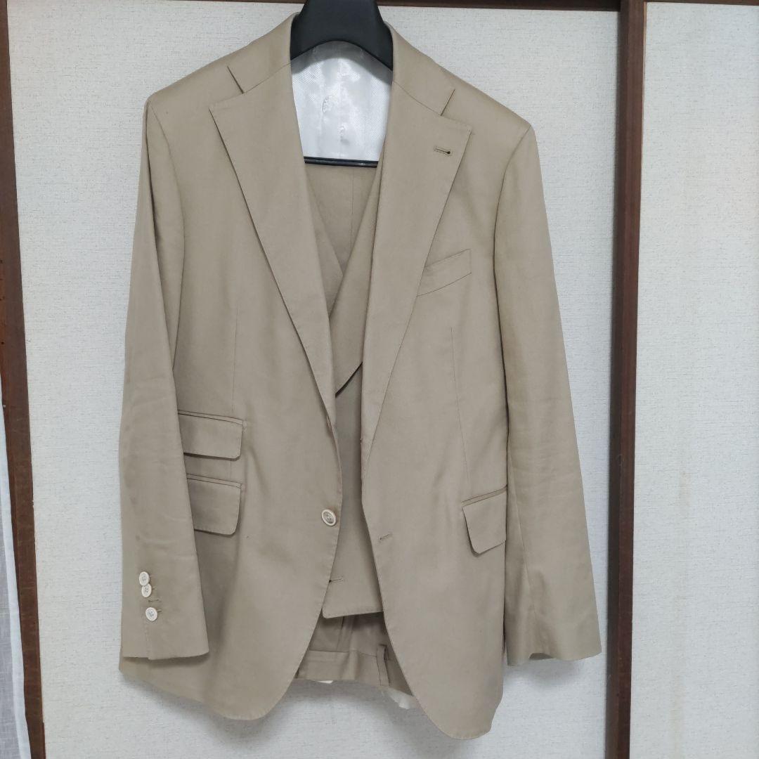 Gabriele Pasini　ガブリエレパジーニ　ベージュスリーピース