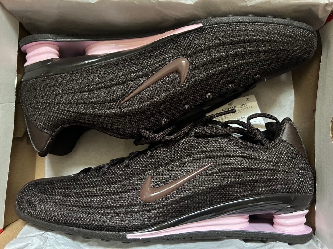 靴 26 NIKE W SHOXZ VELVET BROWN CHOCOLATE