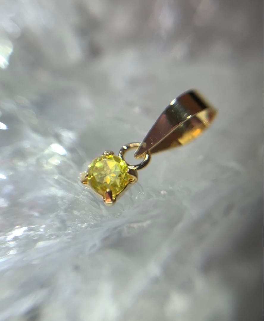 K18 スファレライト ペンダントトップ　イエロー