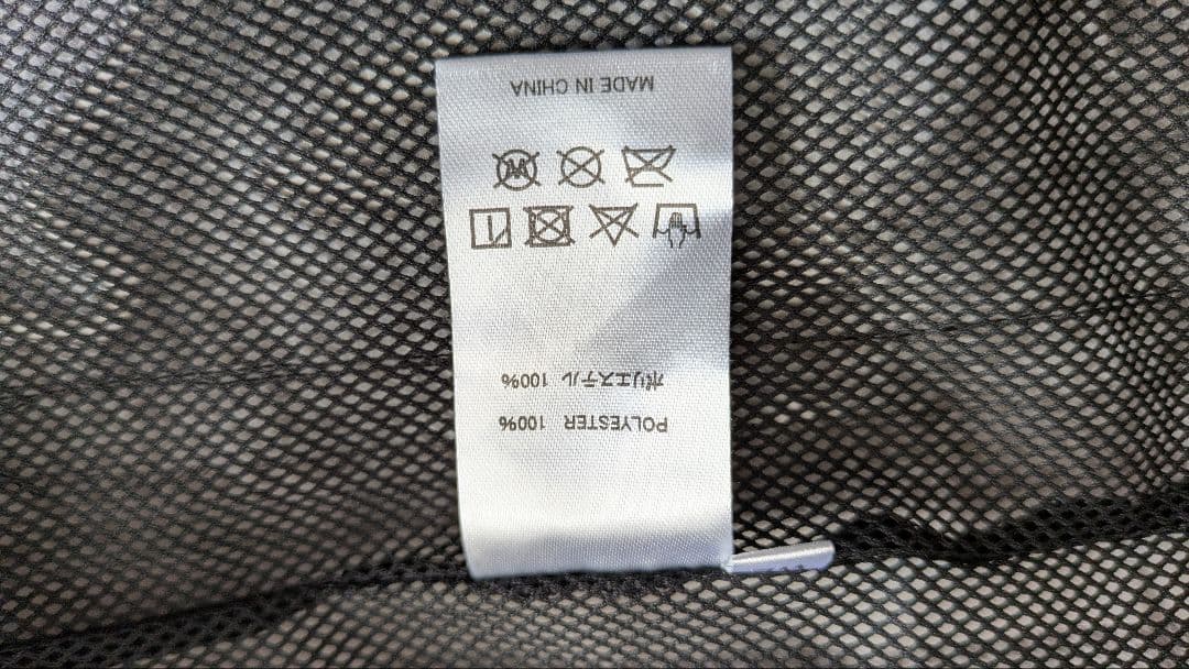 ニューエラ　シャカシャカ黒セットアップ上下　パンツ　ジャケット