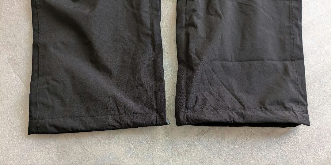 ニューエラ　シャカシャカ黒セットアップ上下　パンツ　ジャケット