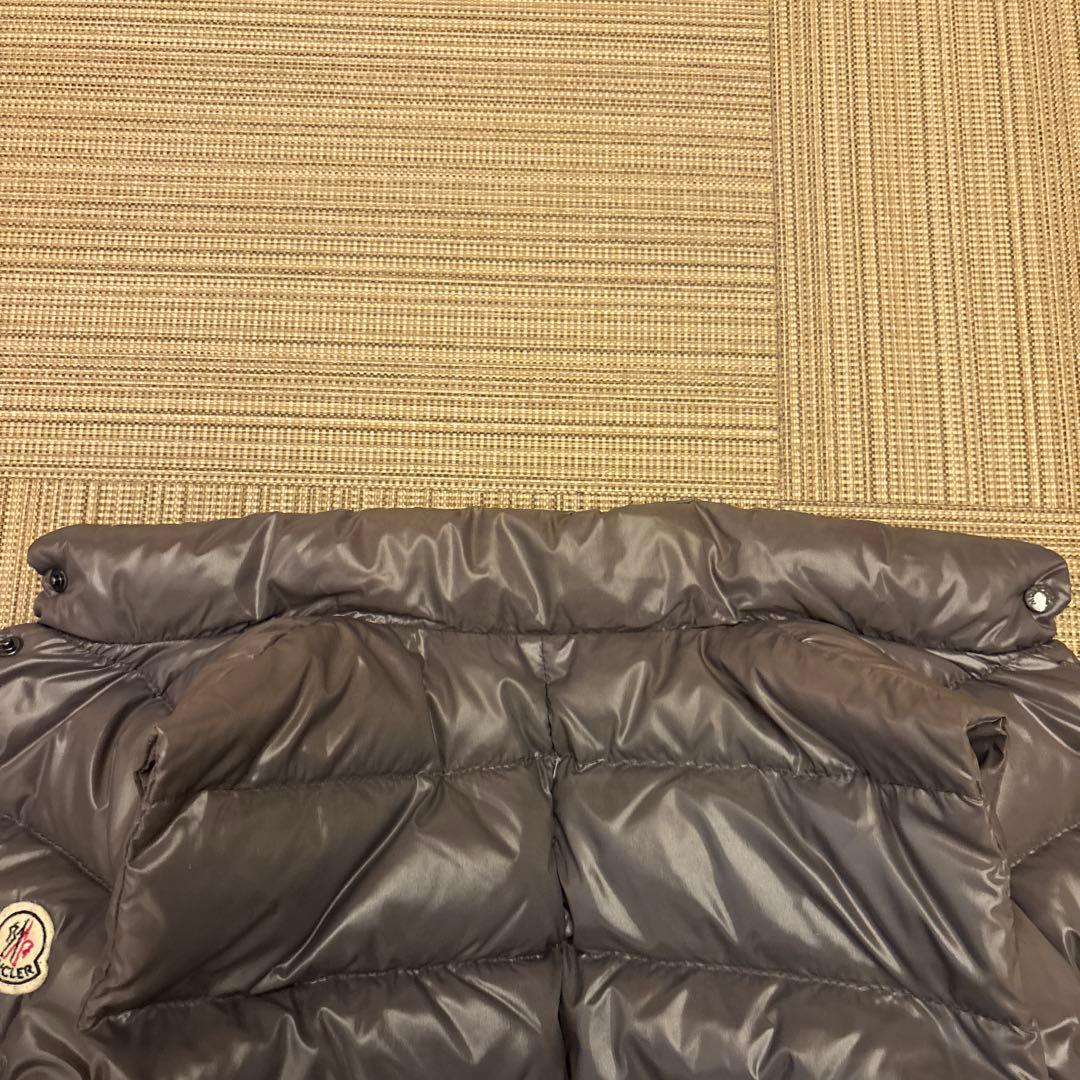 MONCLER（モンクレール）ダウンベスト GHANA（ガーナ）