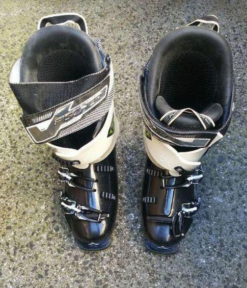 大幅値下げしました　フィッシャー スキーブーツ