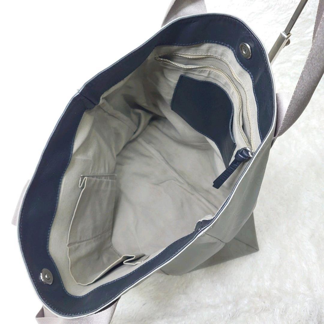 Vivienne Westwood トートバッグ 大容量 オーブ ロゴテープ