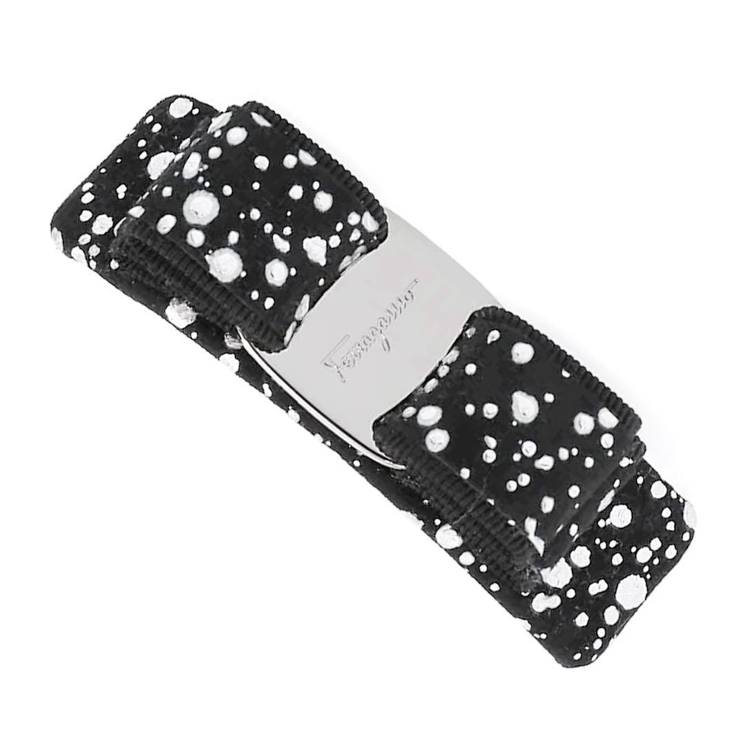 フェラガモ　バレッタ